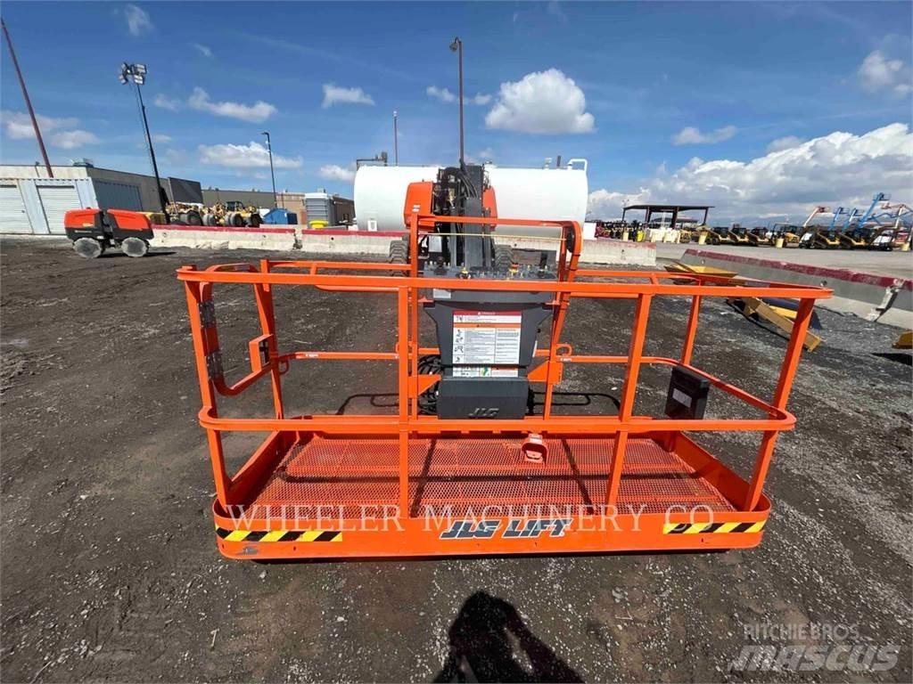 JLG 660SJ SP Gelenkteleskoparbeitsbühnen
