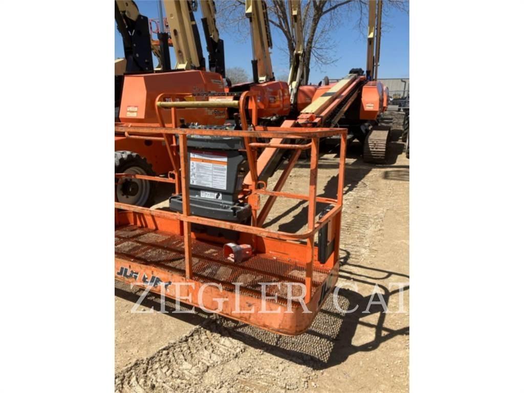 JLG 660SJC Gelenkteleskoparbeitsbühnen