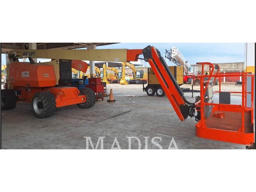 JLG 800 AJ Gelenkteleskoparbeitsbühnen