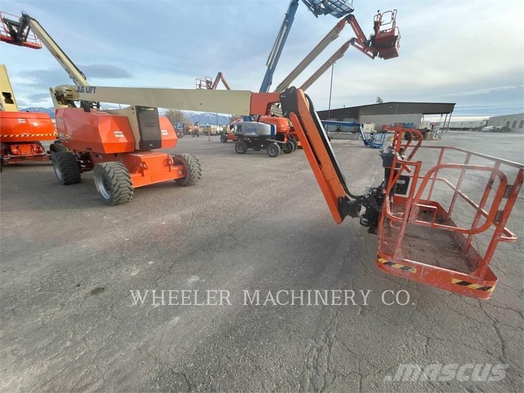 JLG 800AJ SP Gelenkteleskoparbeitsbühnen