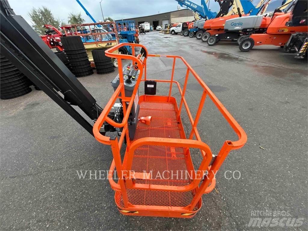 JLG 860SJ Gelenkteleskoparbeitsbühnen