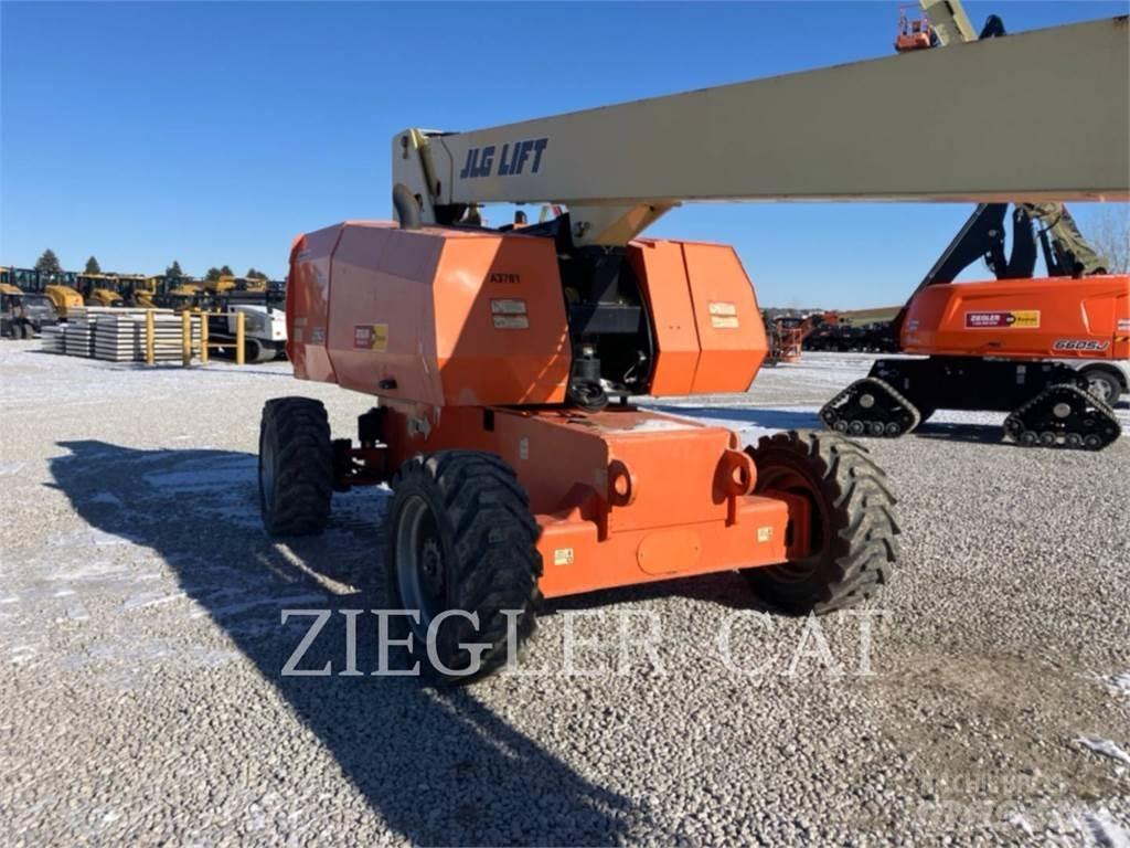 JLG 860SJ Gelenkteleskoparbeitsbühnen