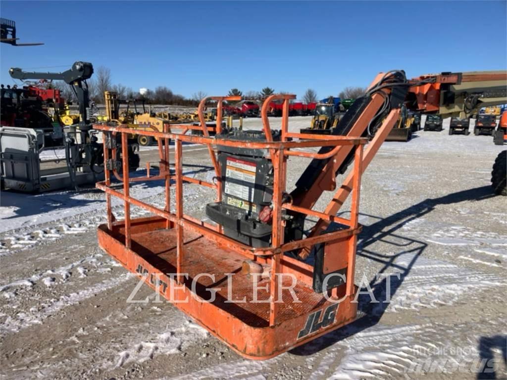 JLG 860SJ Gelenkteleskoparbeitsbühnen