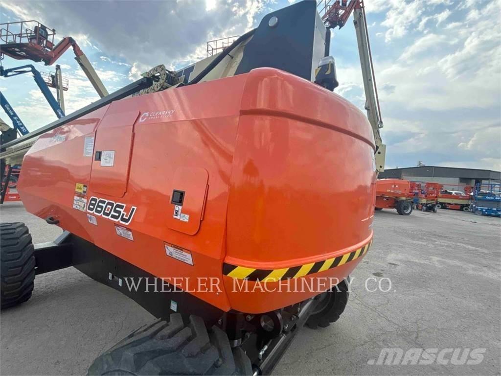 JLG 860SJ SP Gelenkteleskoparbeitsbühnen