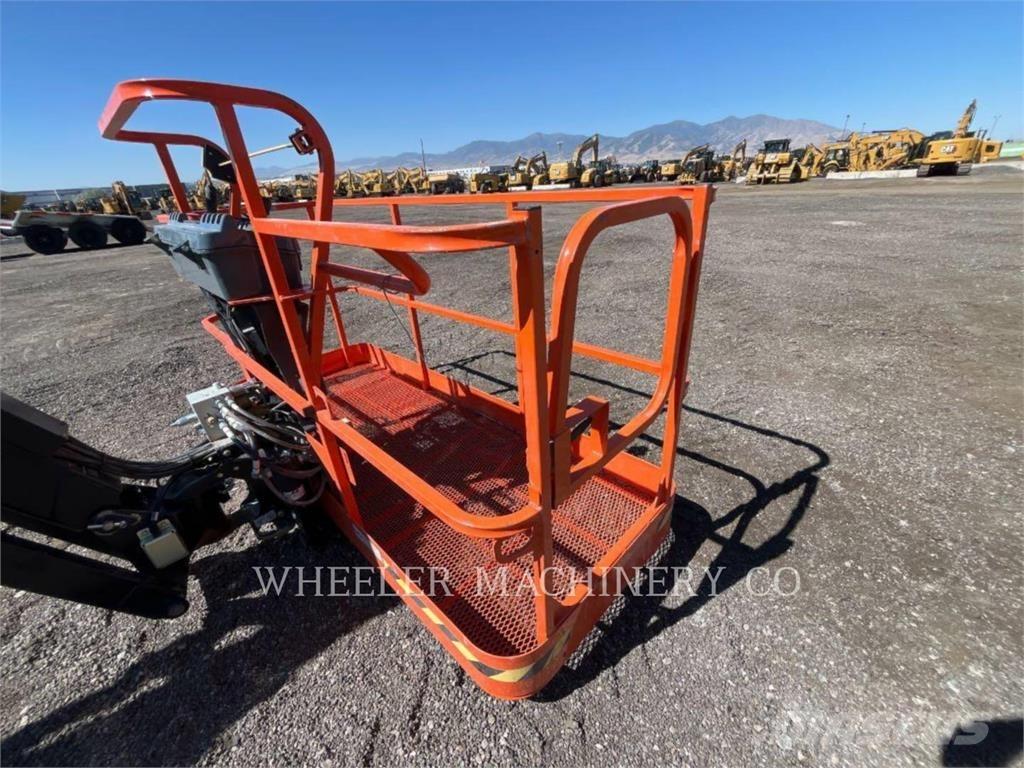 JLG 860SJ SP Gelenkteleskoparbeitsbühnen