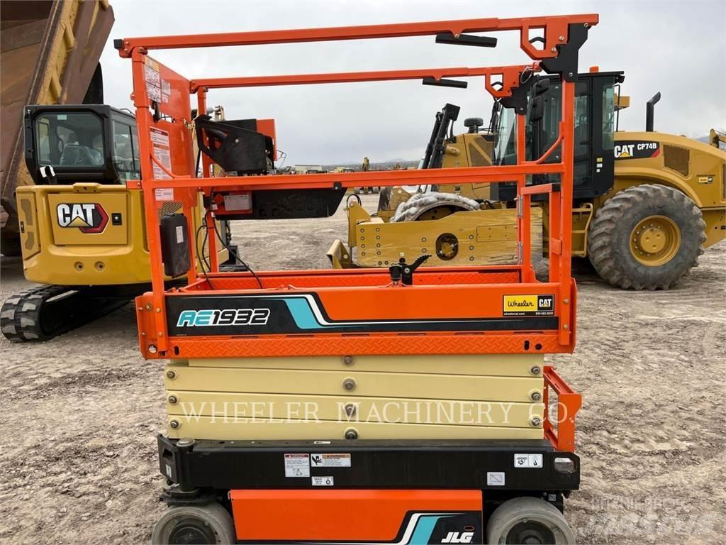 JLG AE1932 Scheren-Arbeitsbühnen