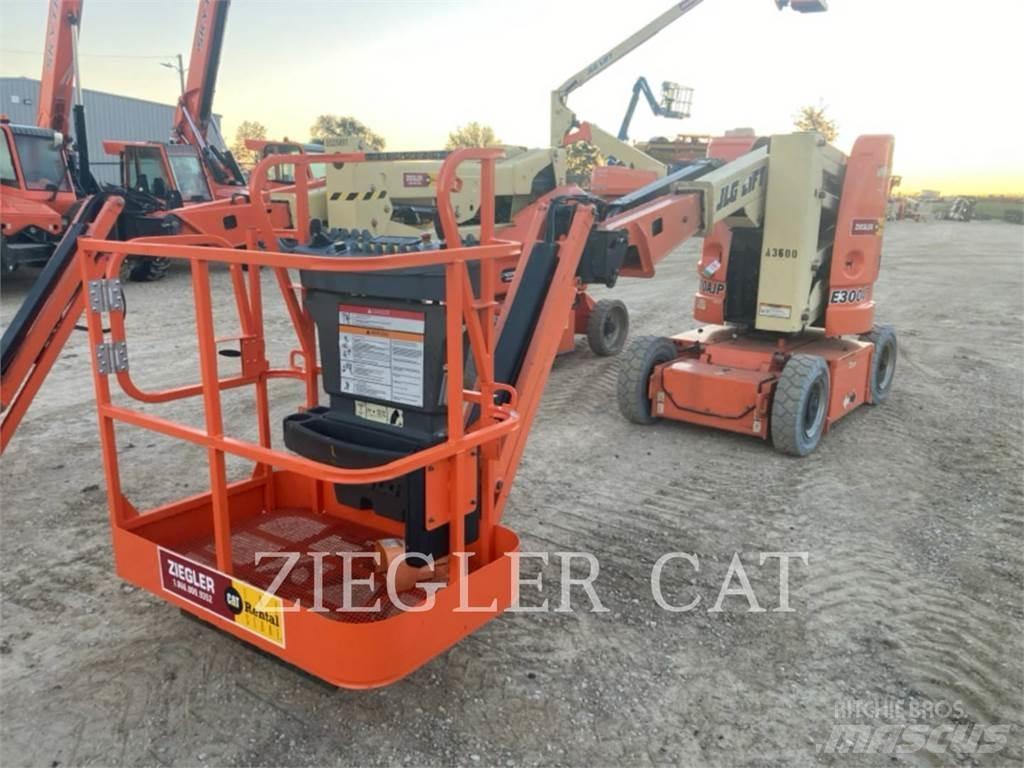 JLG E300AJP Gelenkteleskoparbeitsbühnen