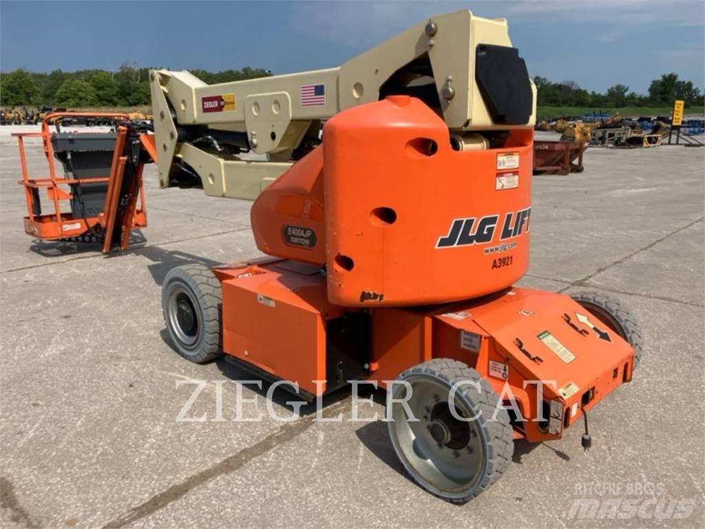 JLG E400AJPN Gelenkteleskoparbeitsbühnen