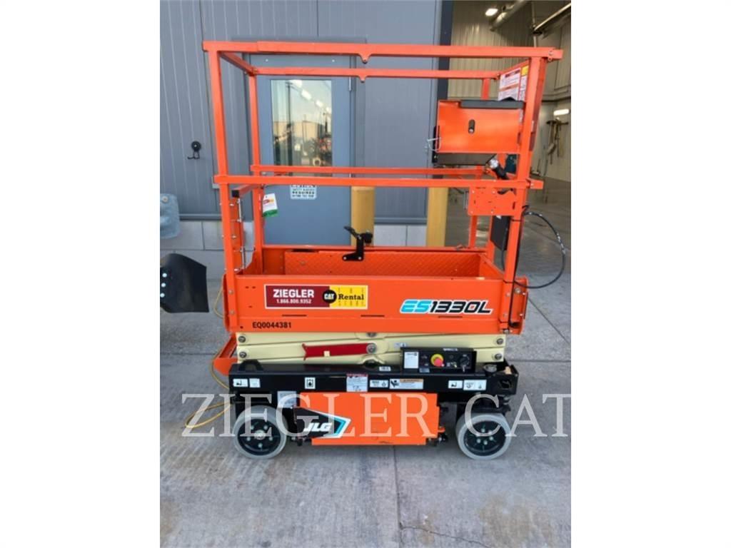 JLG ES1330L Scheren-Arbeitsbühnen