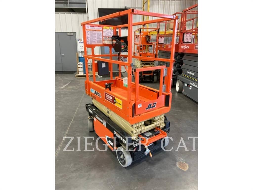 JLG ES1330L Scheren-Arbeitsbühnen