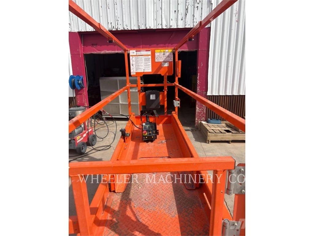 JLG ES2632 Scheren-Arbeitsbühnen