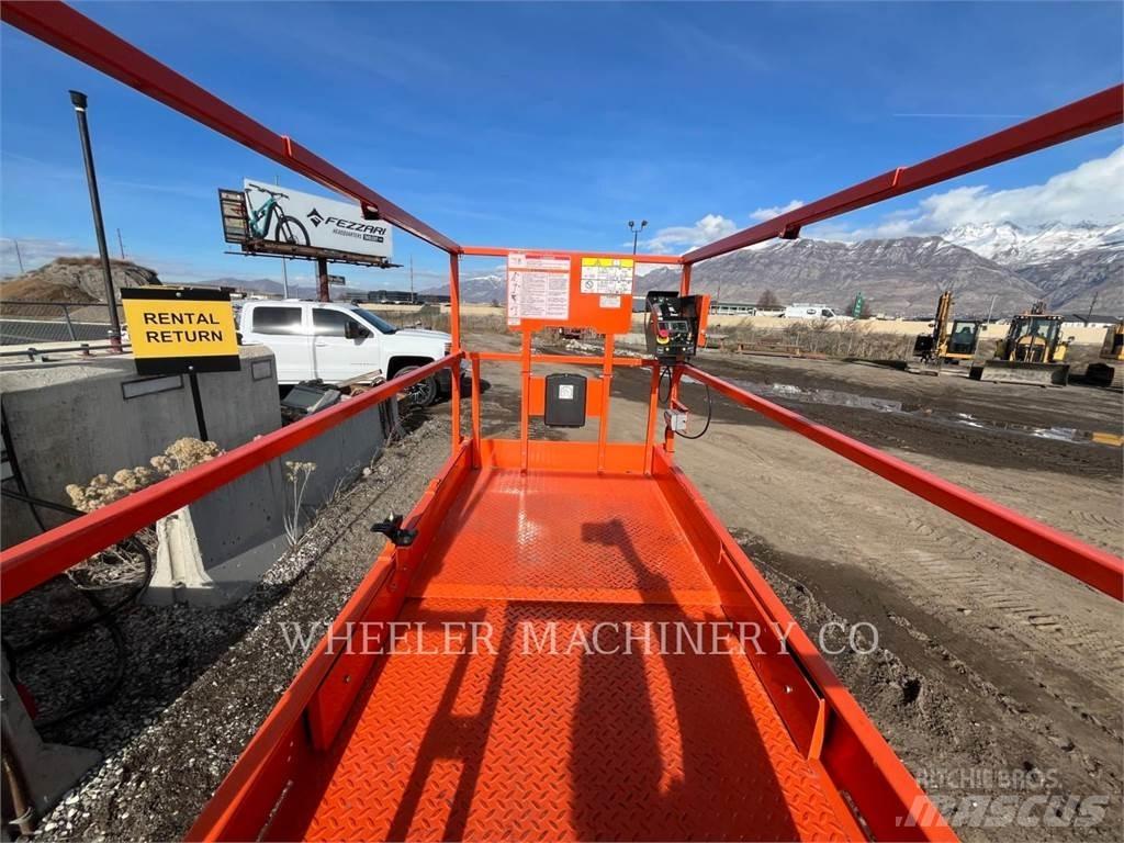 JLG ES2646 Scheren-Arbeitsbühnen