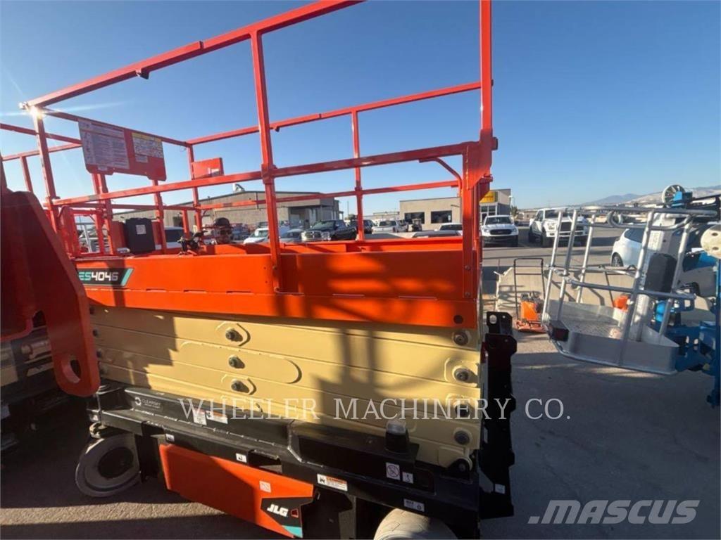 JLG ES4046 Scheren-Arbeitsbühnen
