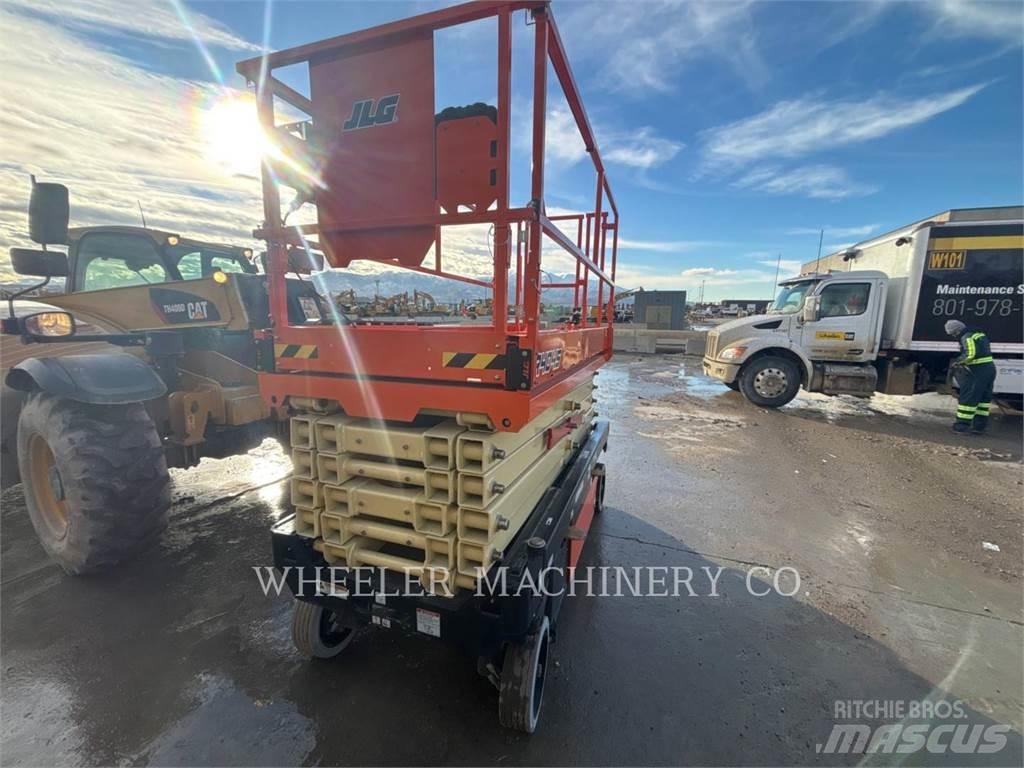 JLG R4045 Scheren-Arbeitsbühnen