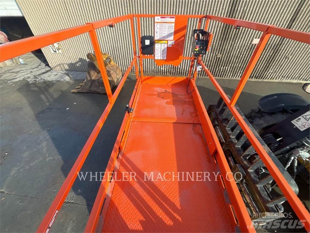JLG R4045 Scheren-Arbeitsbühnen