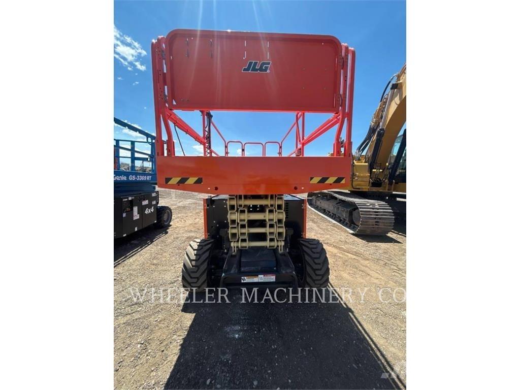 JLG RT3369 Scheren-Arbeitsbühnen