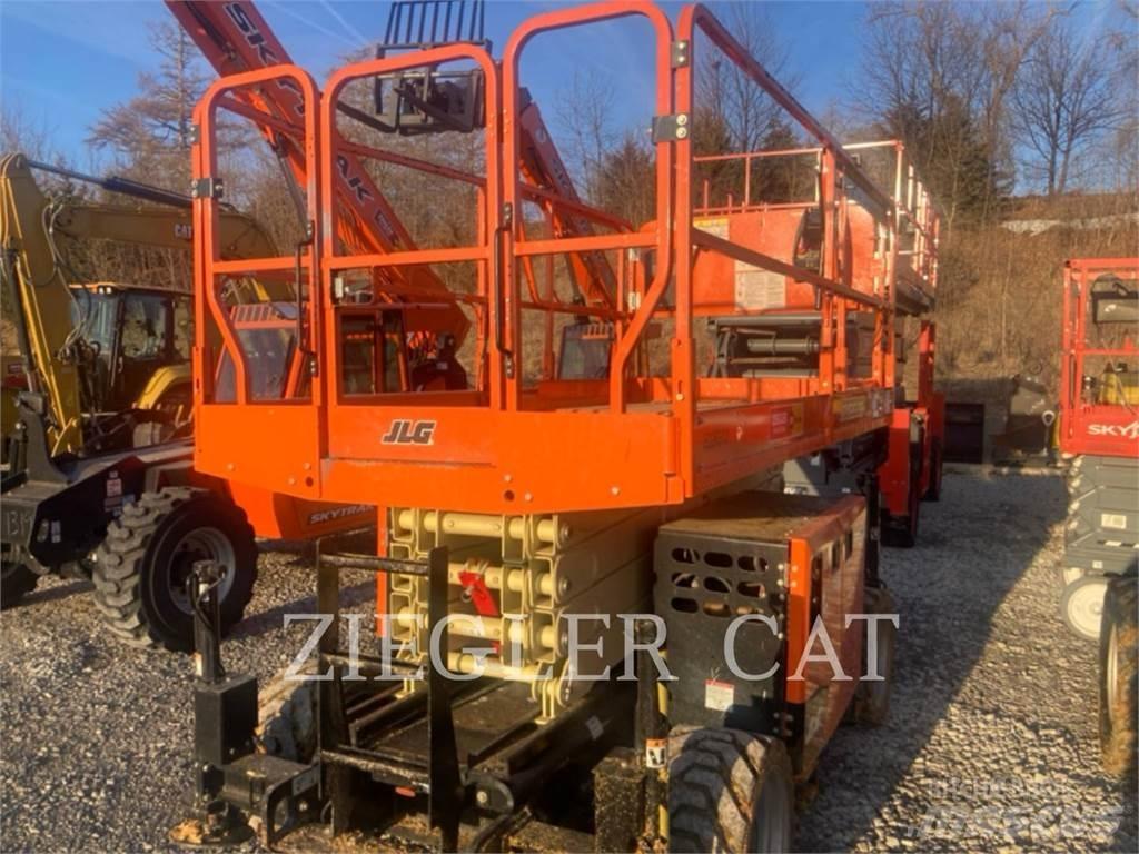 JLG RT3369 Scheren-Arbeitsbühnen
