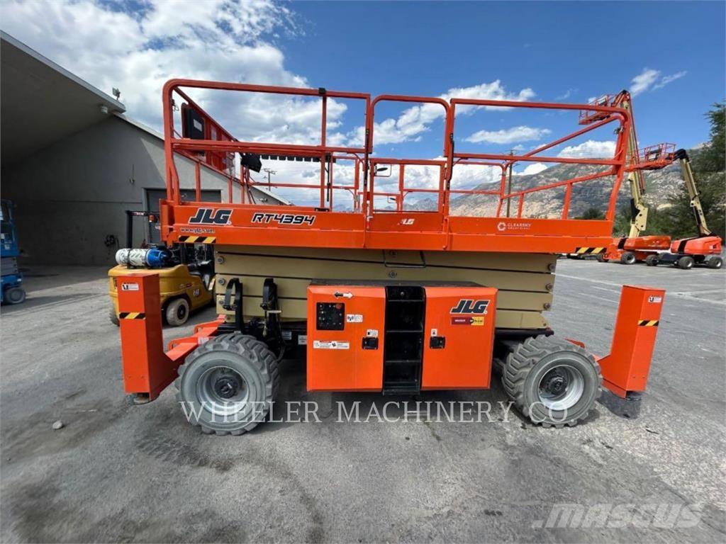 JLG RT4394 Scheren-Arbeitsbühnen