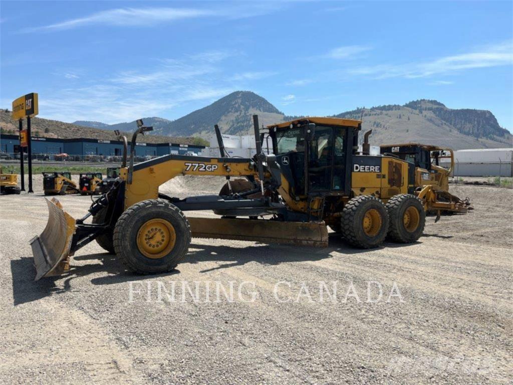 John Deere 772GP Grader