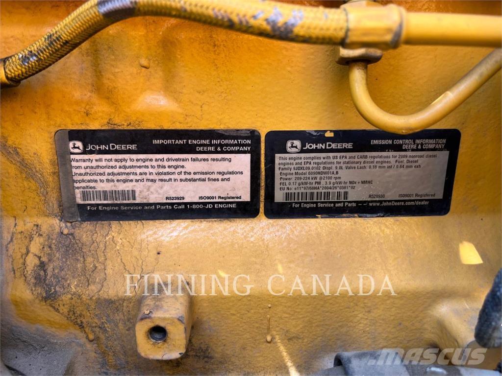 John Deere 772GP Grader