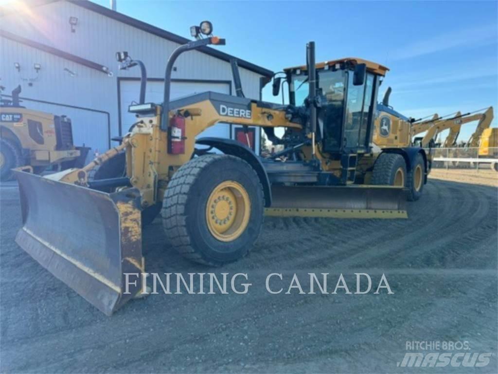 John Deere 872GP AWD Grader