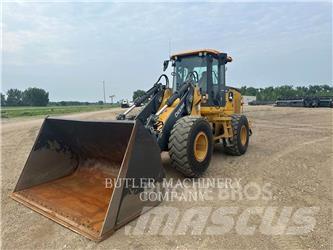 John Deere & CO. 624L Radlader
