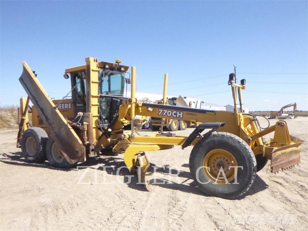 John Deere & CO. 770CH Grader