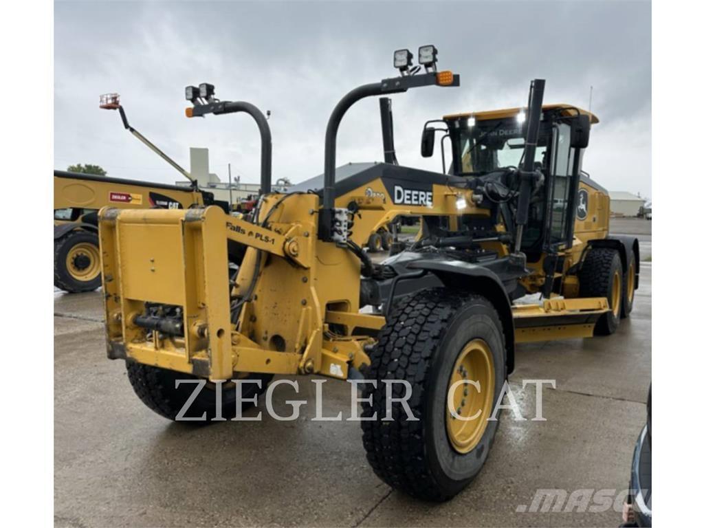 John Deere & CO. 872GP Grader