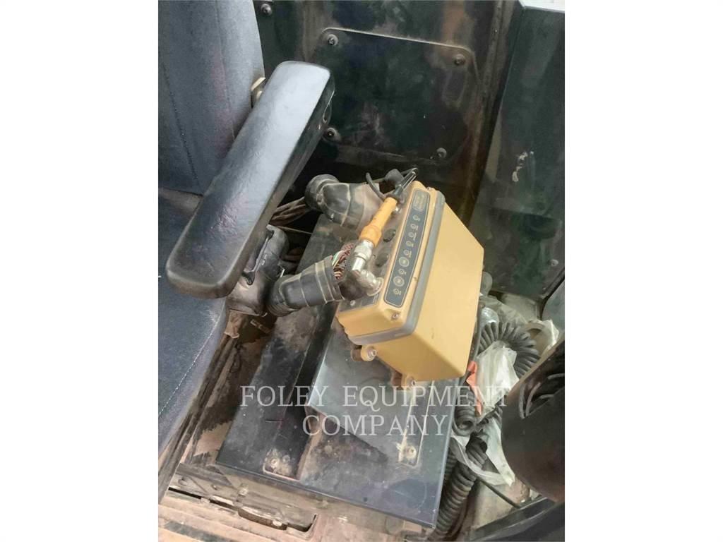 Komatsu GD655 Grader