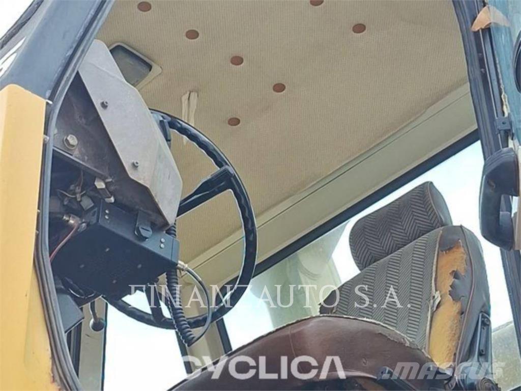 Komatsu HD785-5 Dumper - Knickgelenk