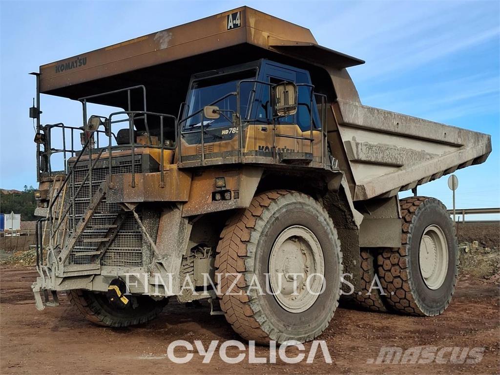 Komatsu HD785-7 Dumper - Knickgelenk