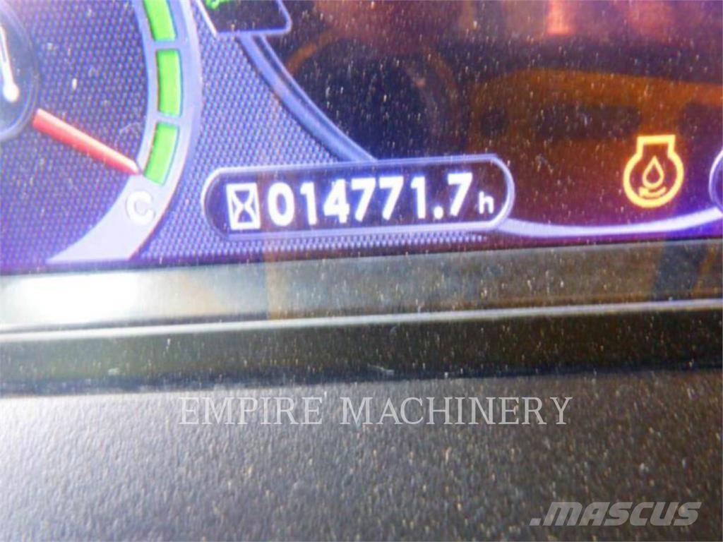 Komatsu HD785-8 Dumper - Knickgelenk