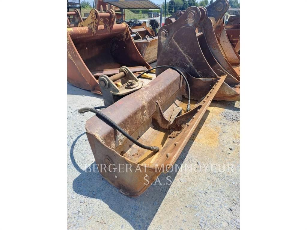 Komatsu PC210LC Raupenbagger