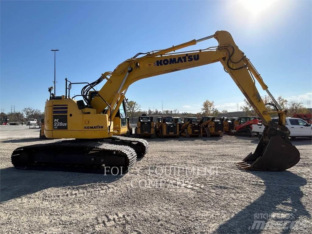 Komatsu PC228USLC Raupenbagger