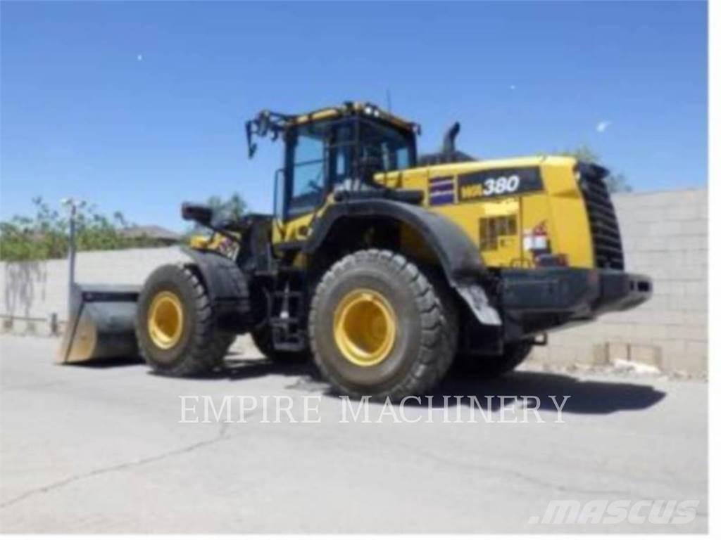 Komatsu WA380 Radlader