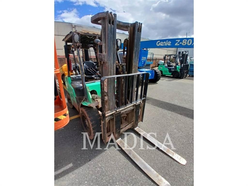 Mitsubishi FG30N-LP Heftrucks overige