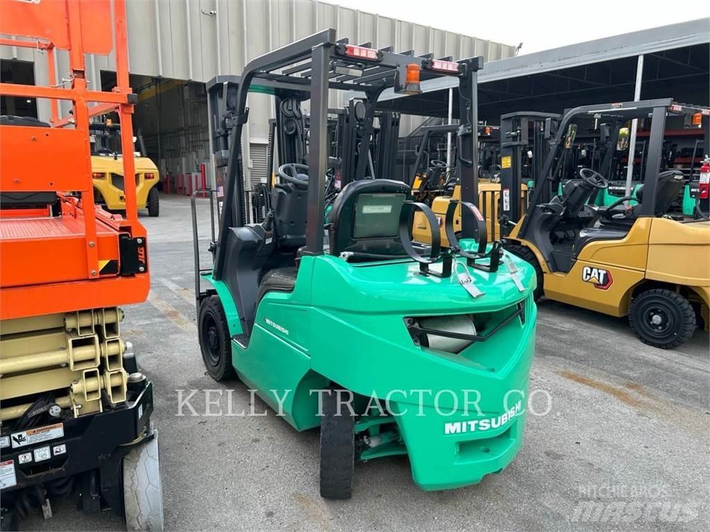 Mitsubishi FGC25 Heftrucks overige