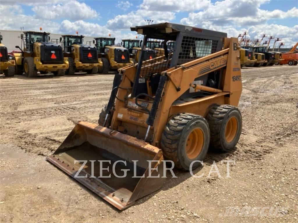 New Holland 1845 Kompaktlader