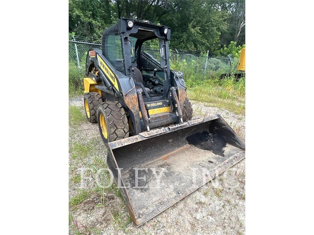 New Holland L228 Kompaktlader