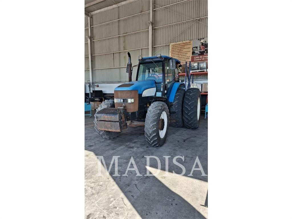 New Holland TM7030 Traktoren
