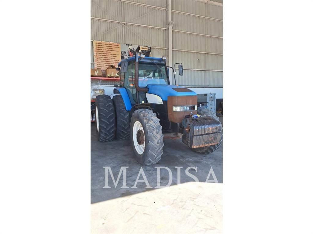 New Holland TM7030 Traktoren