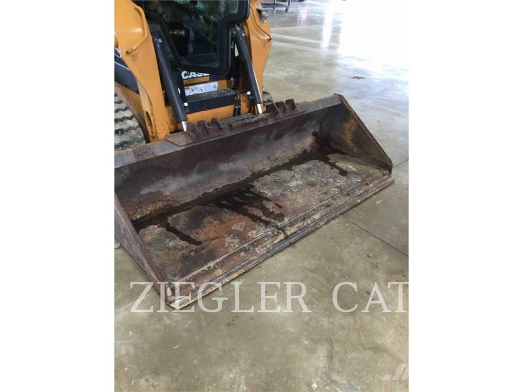 New Holland TR270B Laderaupen