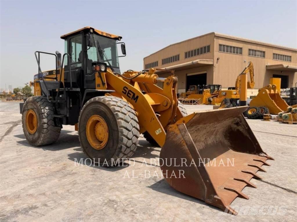 SEM CO. LTD SEM655D Radlader
