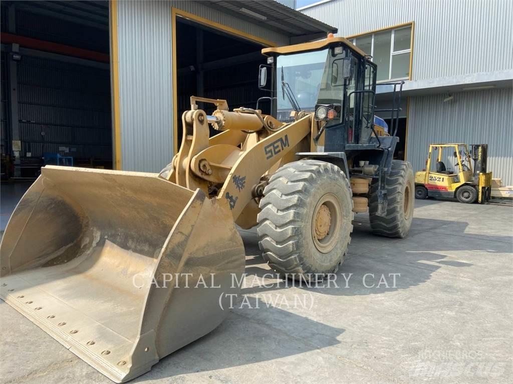 SEM MACHINERY 669 C Radlader