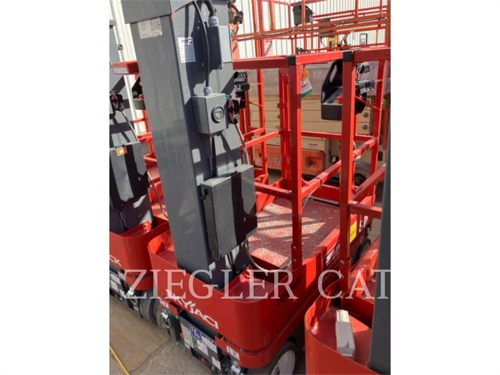 Skyjack SJ12 Scheren-Arbeitsbühnen