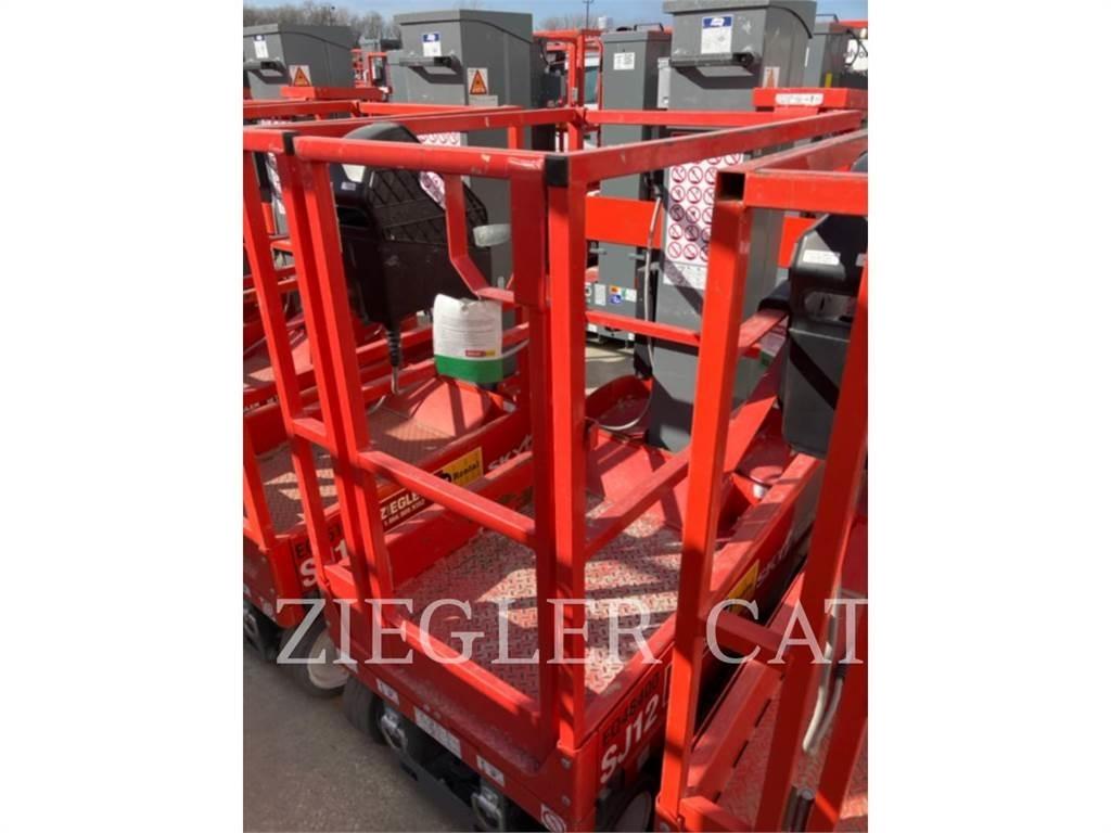 Skyjack SJ12 Scheren-Arbeitsbühnen
