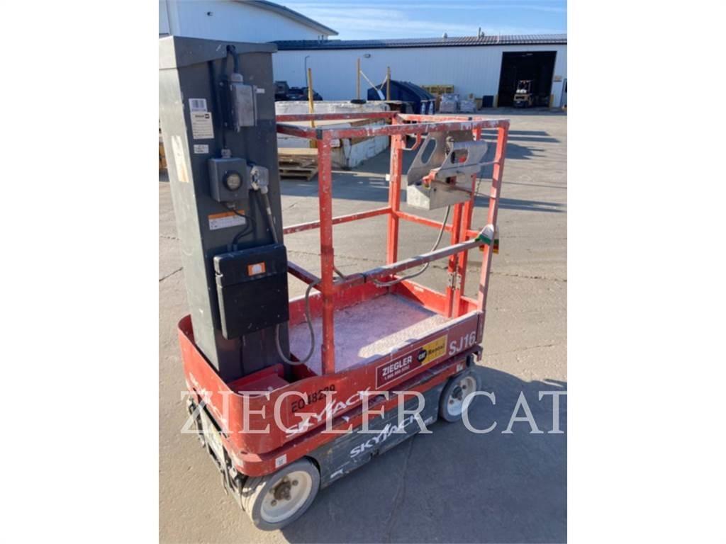 Skyjack SJ16 Scheren-Arbeitsbühnen