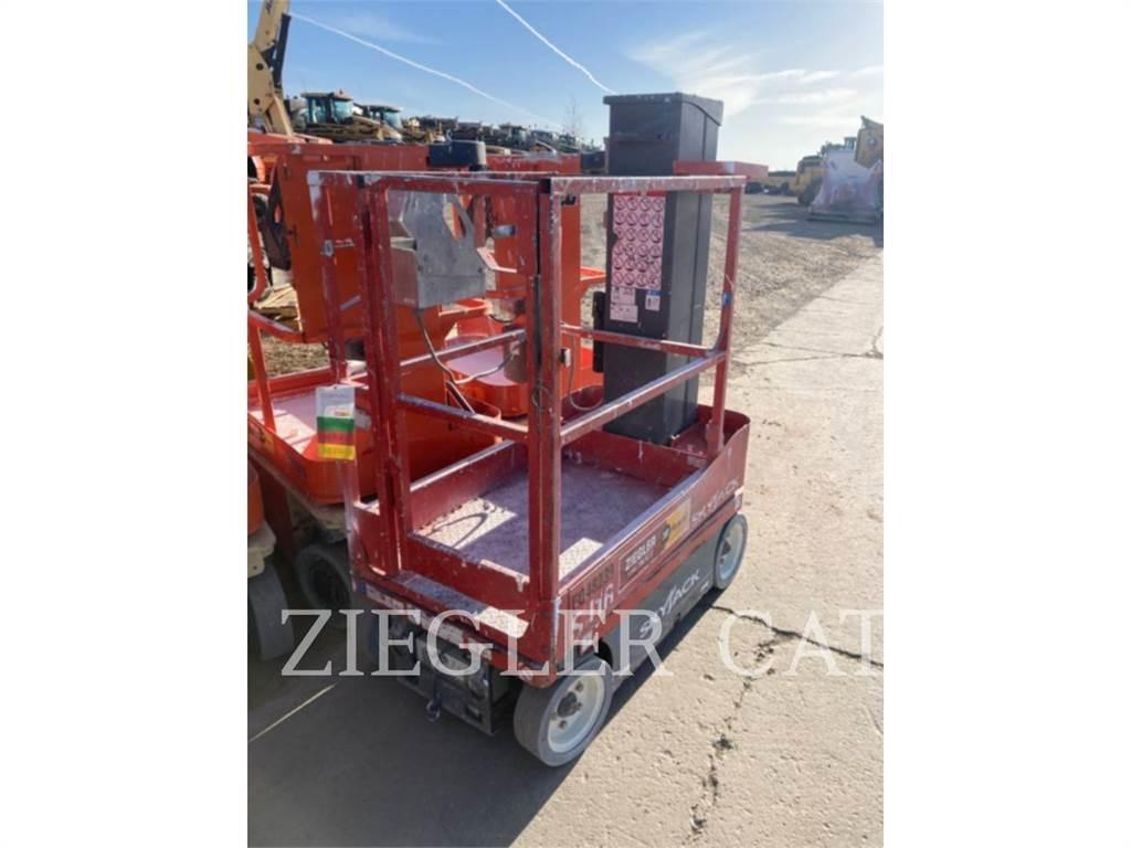 Skyjack SJ16 Scheren-Arbeitsbühnen