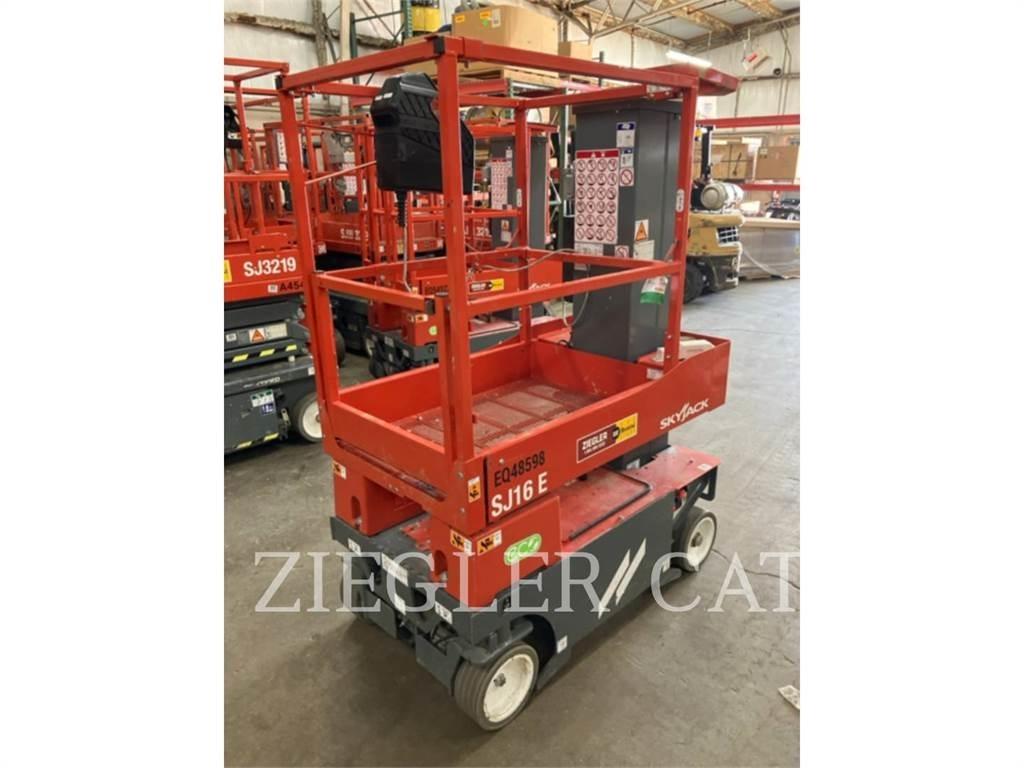 Skyjack SJ16E Scheren-Arbeitsbühnen