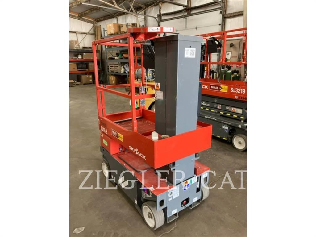 Skyjack SJ16E Scheren-Arbeitsbühnen